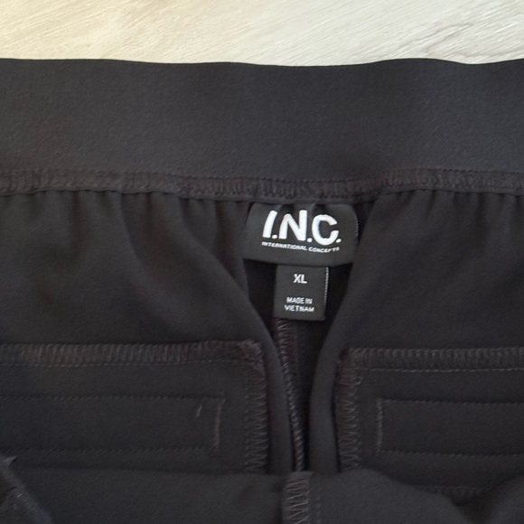 INC High-Rise Wide-Leg Pants Black XL NWT IN PACKAGE - Picture 9 of 10